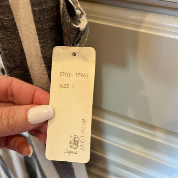 New grey and cream romper by With Love sz. L - Picture 3 of 7